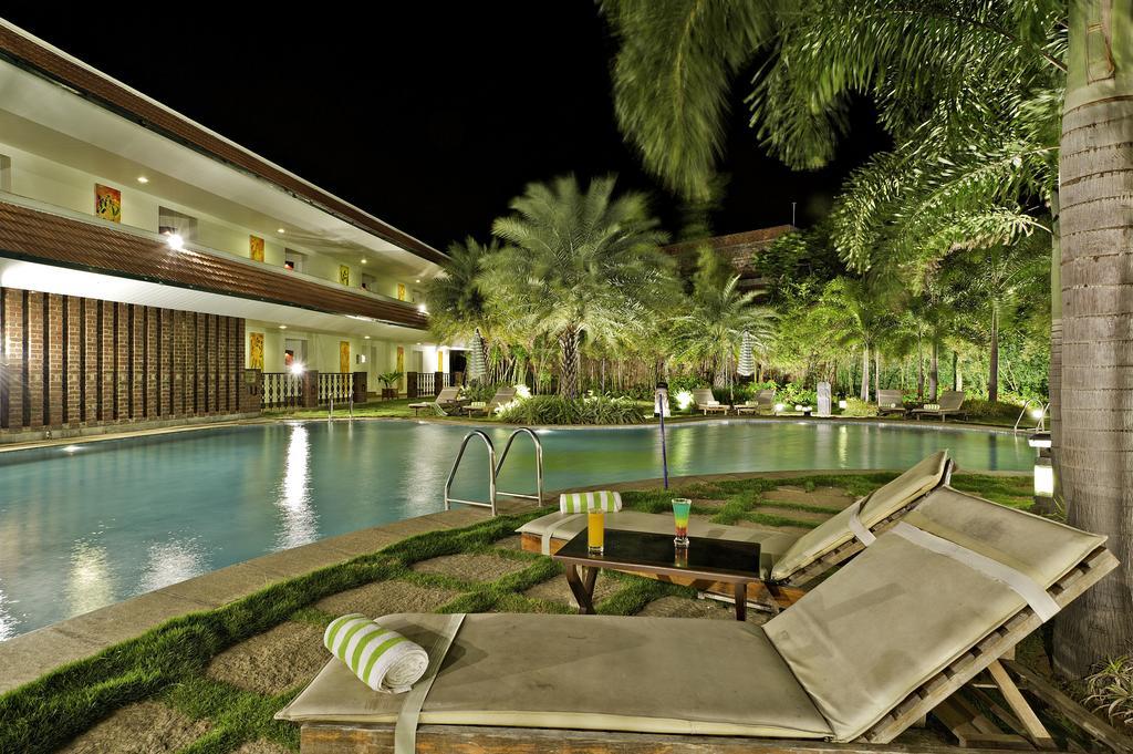 קניאקומרי Annai Celestial Resorts מראה חיצוני תמונה