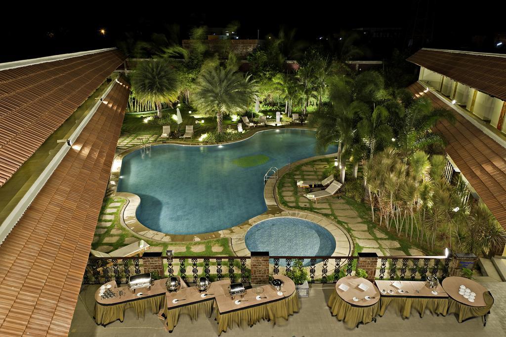 קניאקומרי Annai Celestial Resorts מראה חיצוני תמונה