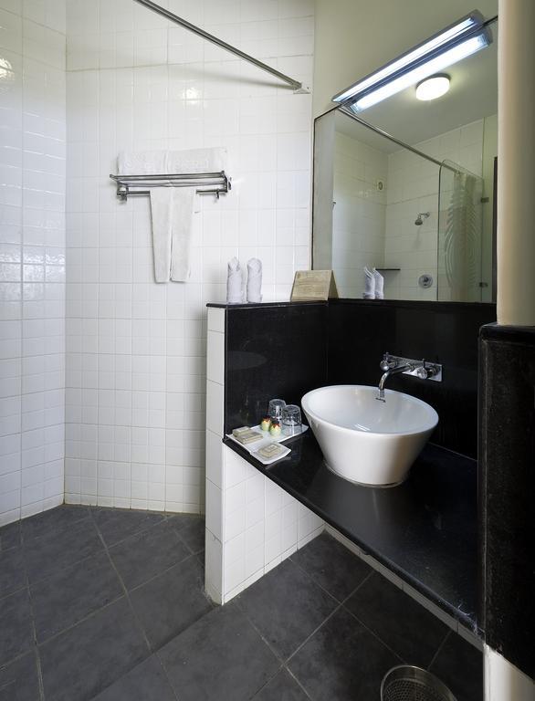 קניאקומרי Annai Celestial Resorts מראה חיצוני תמונה