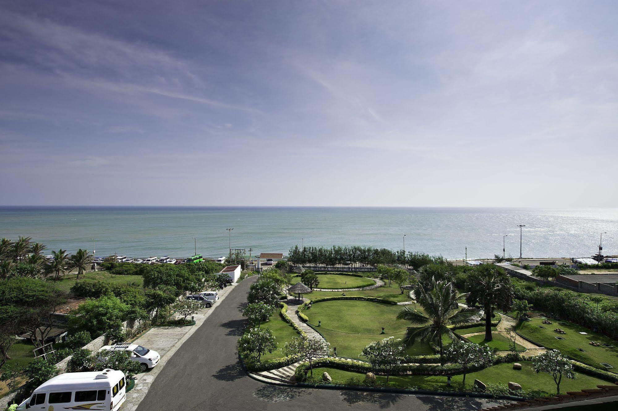 קניאקומרי Annai Celestial Resorts מראה חיצוני תמונה